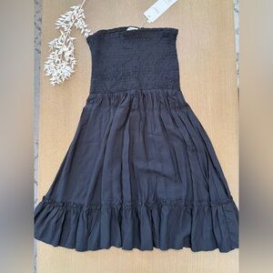 Elegant Black Strapless Dress